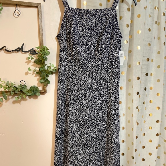 Old Navy long dress 👗 - Picture 2 of 5